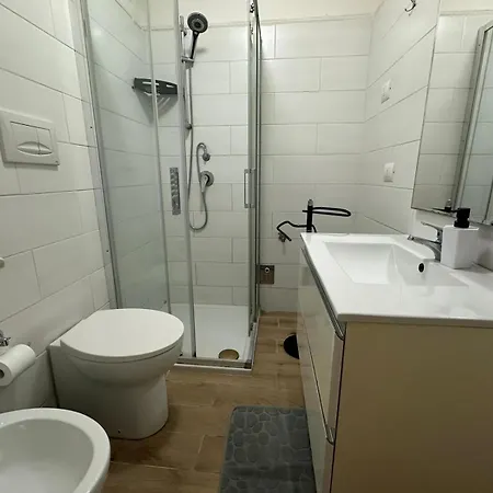 5 Terre - Stazione Mare Apartment